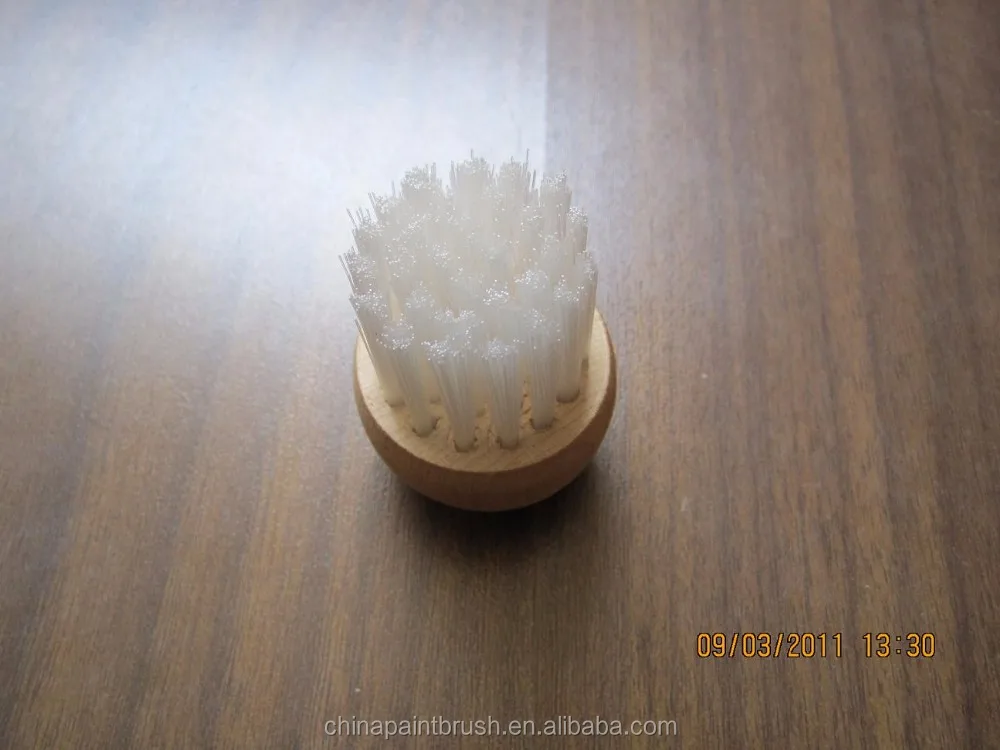 
Domestic vegetable brush 