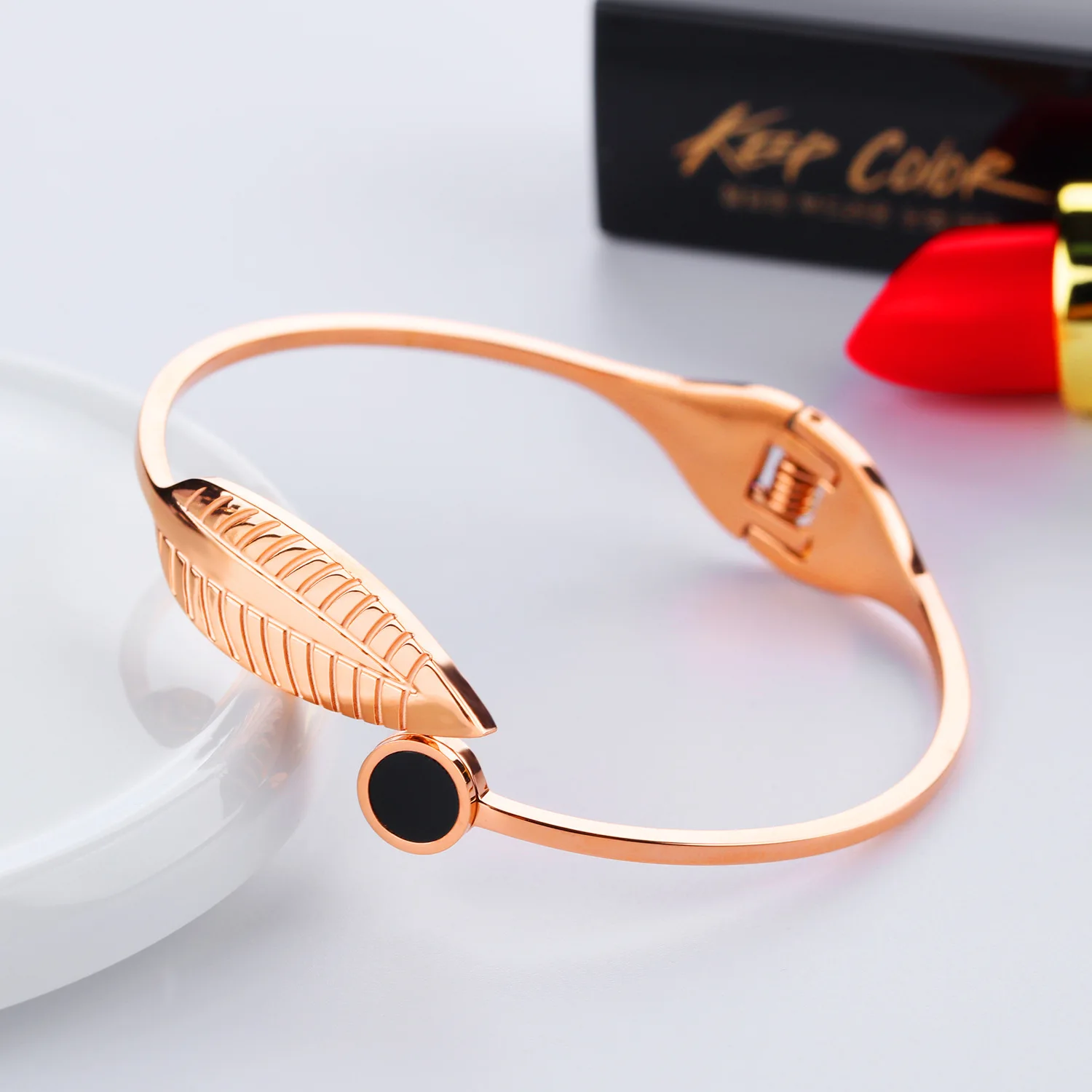 Factory direct stainless steel jewellery rose gold leaf spring openable bangle for girl