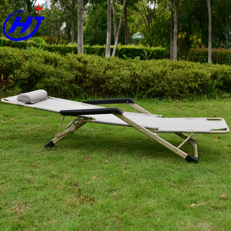 
2021 new arrival wholesale outdoor Folding sun lounger beach poolside zero gravity chair rocking zero gravity lounge 