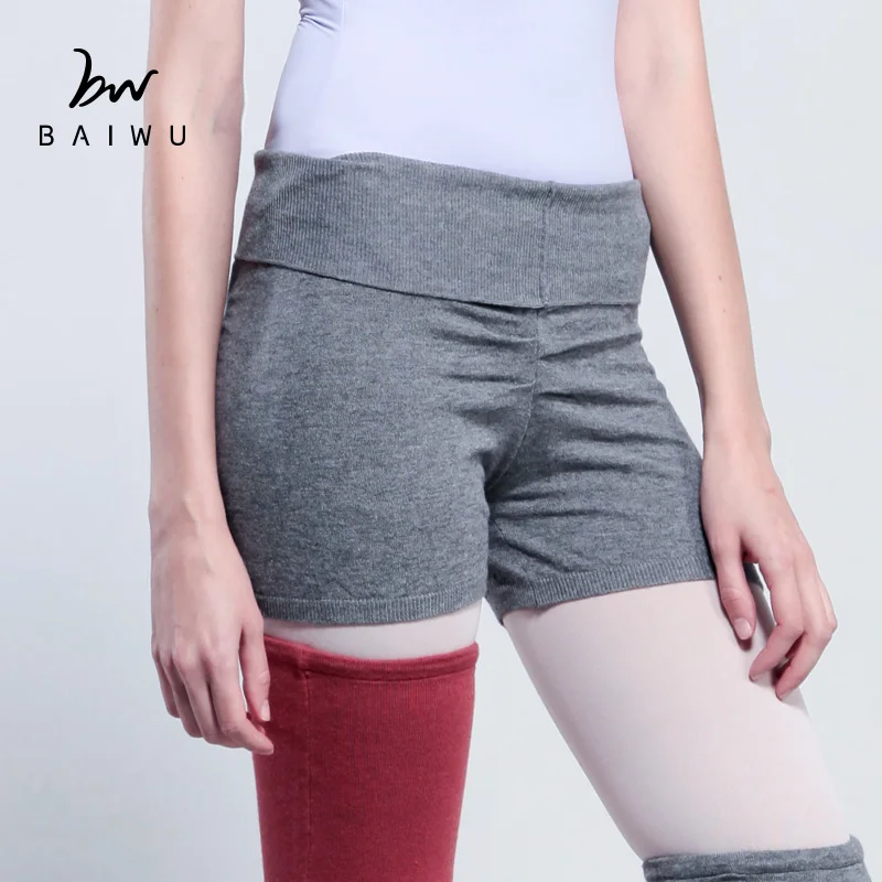 

117146021 Pure Color Soft Dancing Training Short Pants