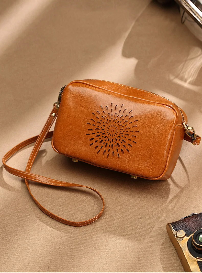 ladies small leather shoulder bags