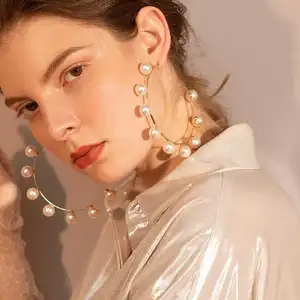 Ins exaggerated atmosphere wild half round earrings 925 silver pearl earrings