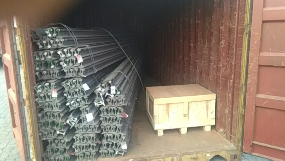 rail in containers