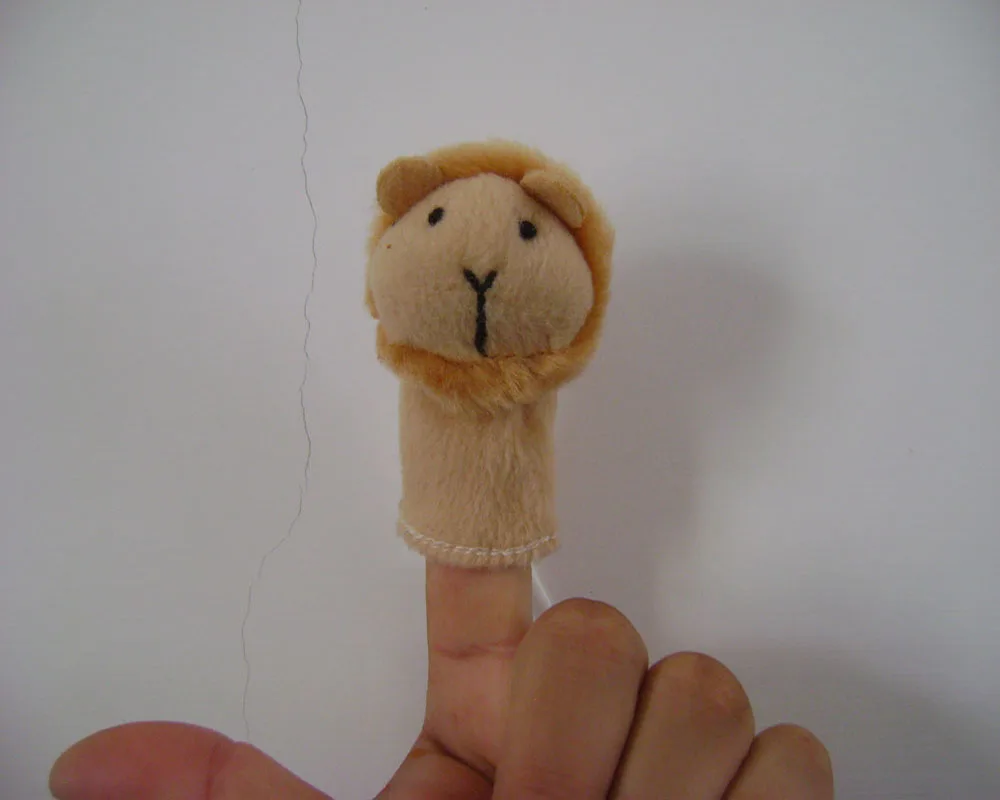 camel finger puppet