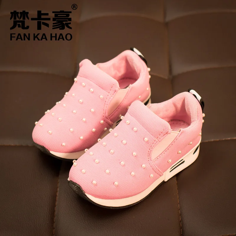 new Children s shoes girls boys Super soft and comfortable With pearls sneakers kids loafers school