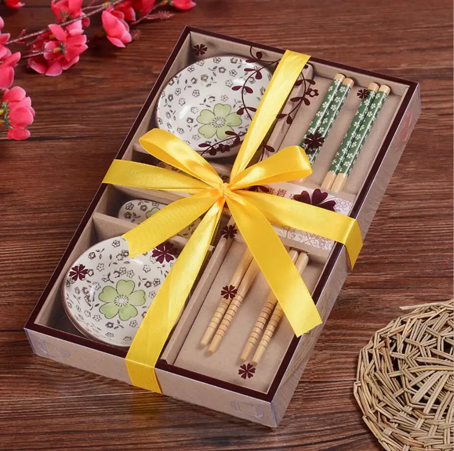 

2 Pieces Chopsticks Ceramic Sushi Dish Set