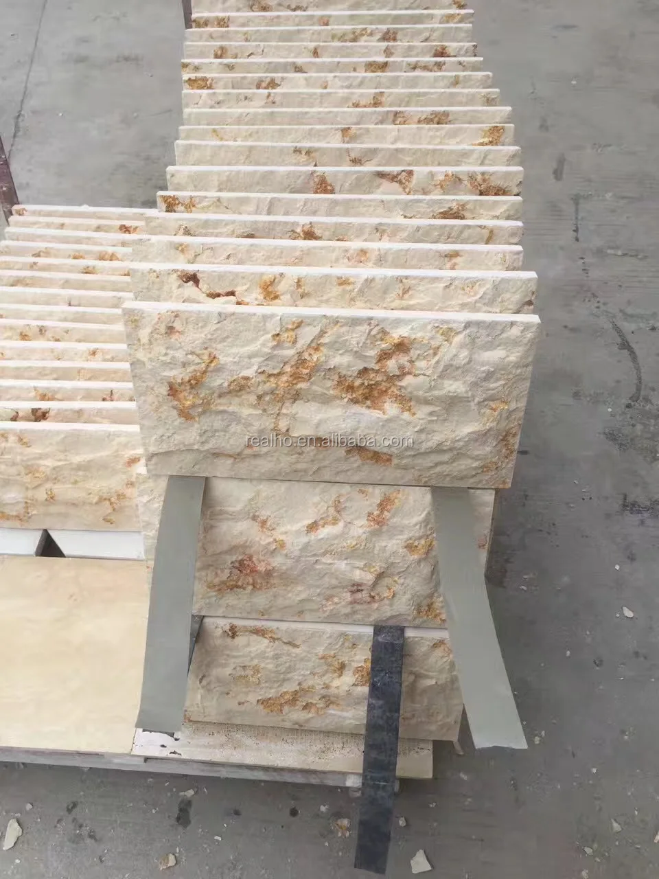 Sunny beige marble04.jpg