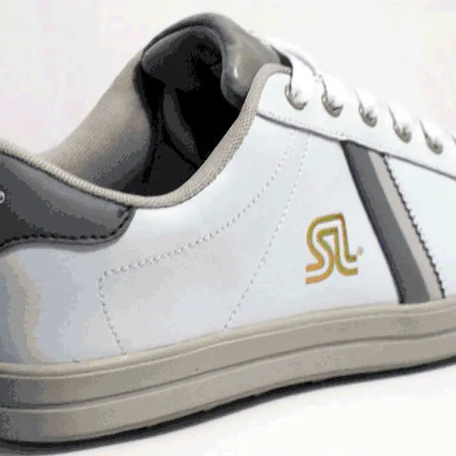 Uno shoes. Uno Shoes logo. Uno Shoes Armenia.