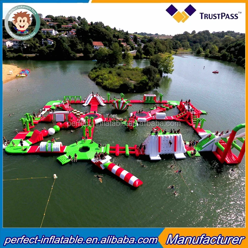 inflatable water park7111.jpg