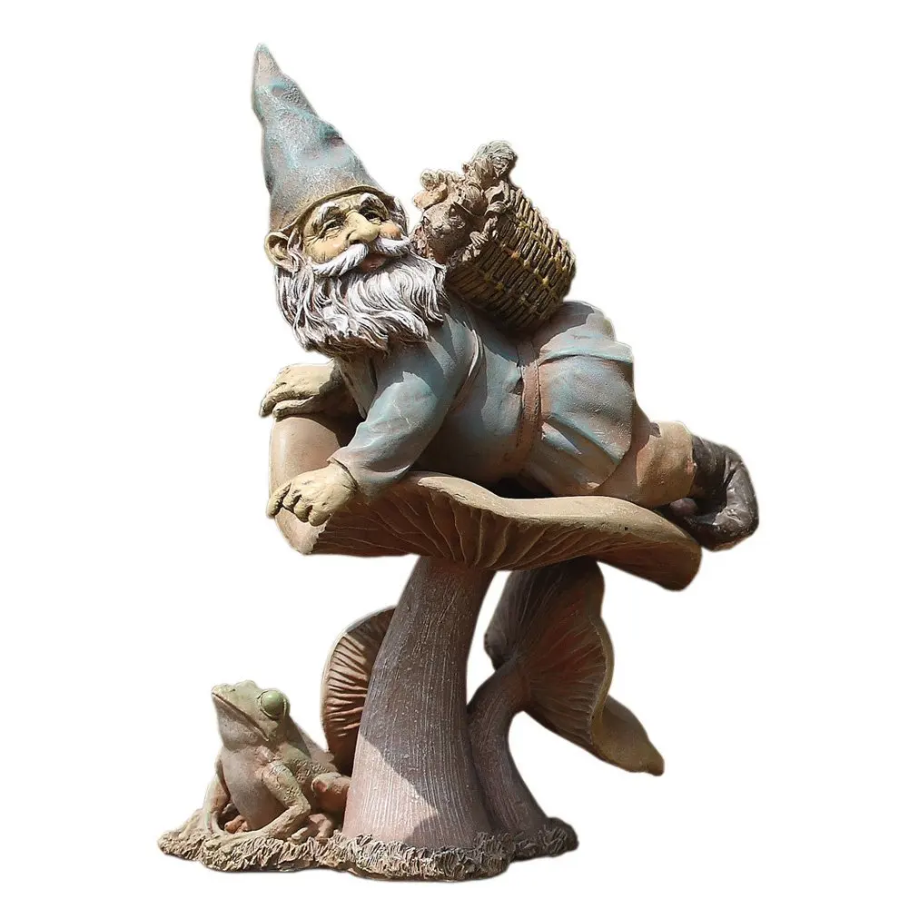 resin gnome statue