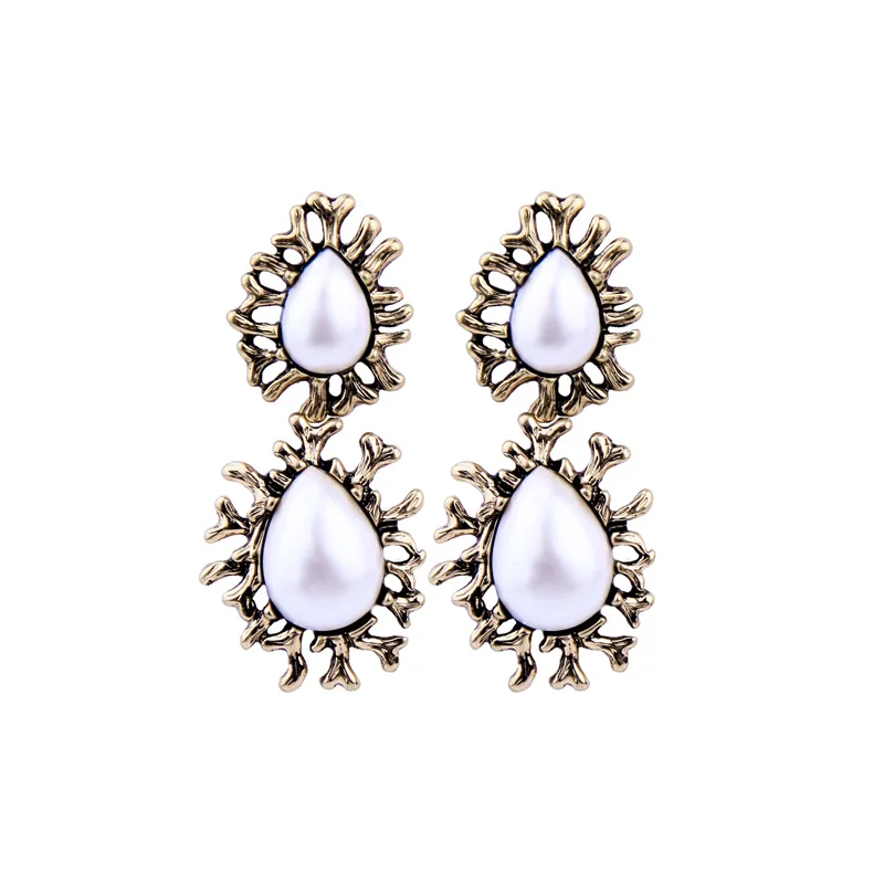 

ed01926d-1 Creative Fashion Coral Shaped Metal Frame Water Drop Shaped Pearl Pendant Earrings 2021, As pictures