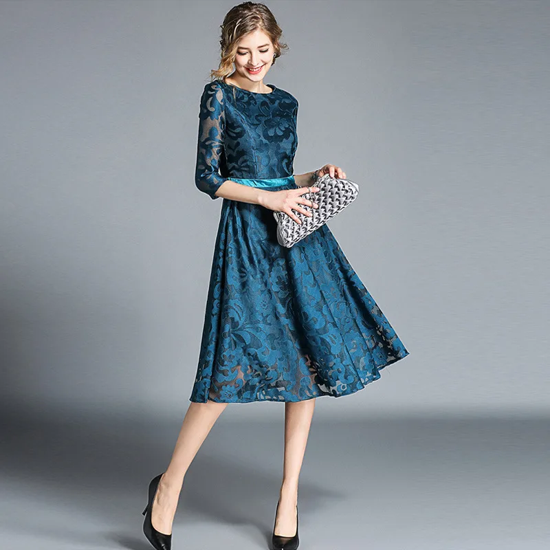 

2018 winter new clothes women's large size slim print long sexy lace dress, Shown