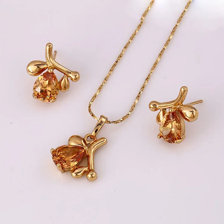 

61813 Xuping new design fashional zircon jewelry set for girls