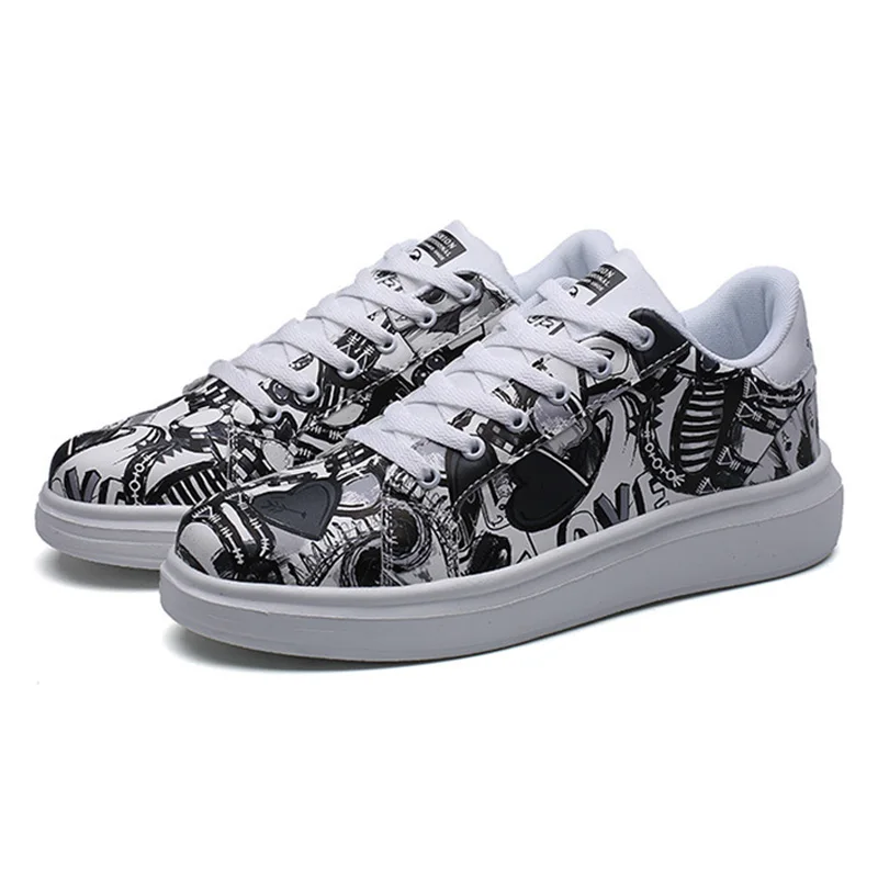 

Advan Wholesale Fashion and Durable Skateboard Shoes Men Casual Shoes, White with black, white with red, black with red, black