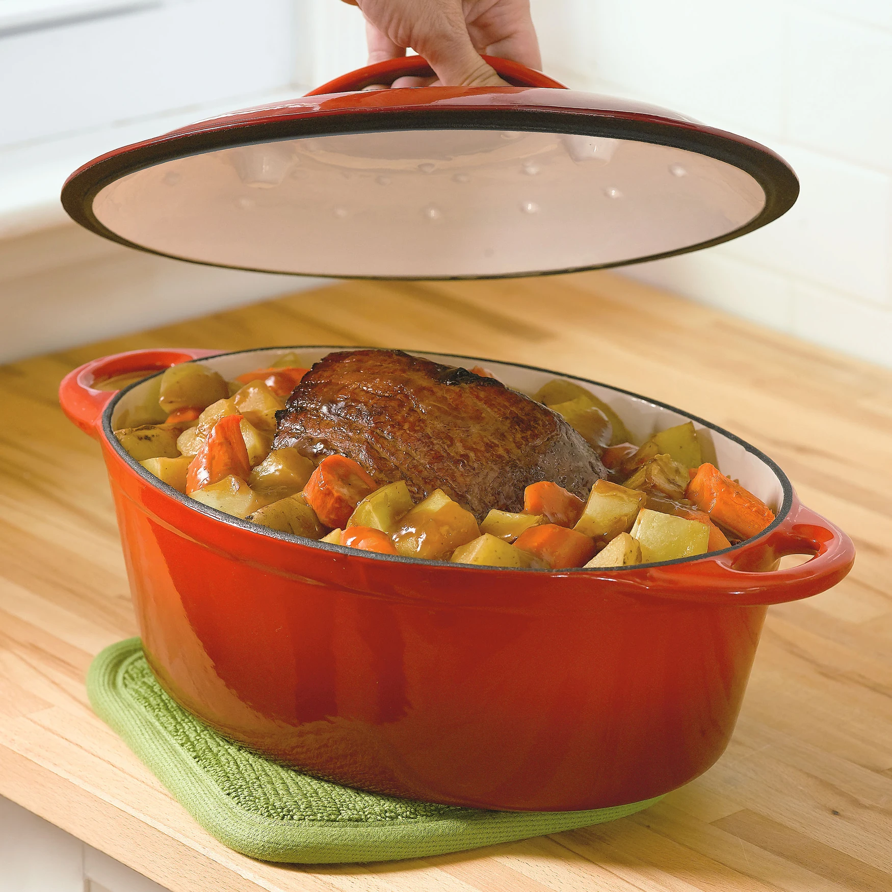 kitchen accessories cast iron enamelware pinnacle casserole set