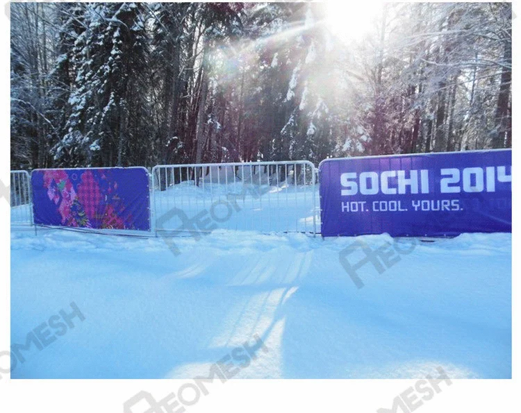 Made In Guangzhou Galvanized Finish Police used road barrier / road safety barrier for traffic / road barricade for sale
