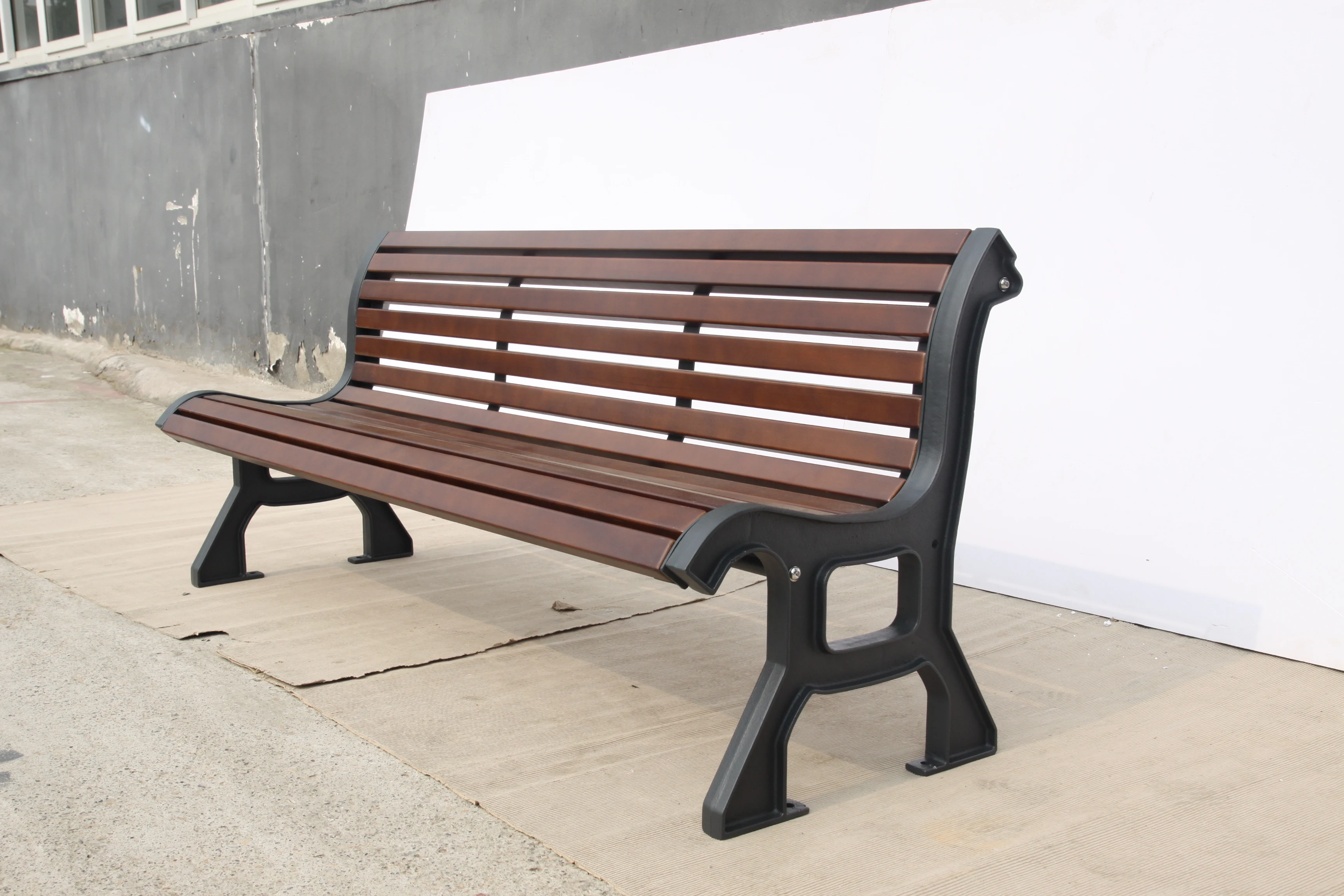 户外公园金属铸造长凳