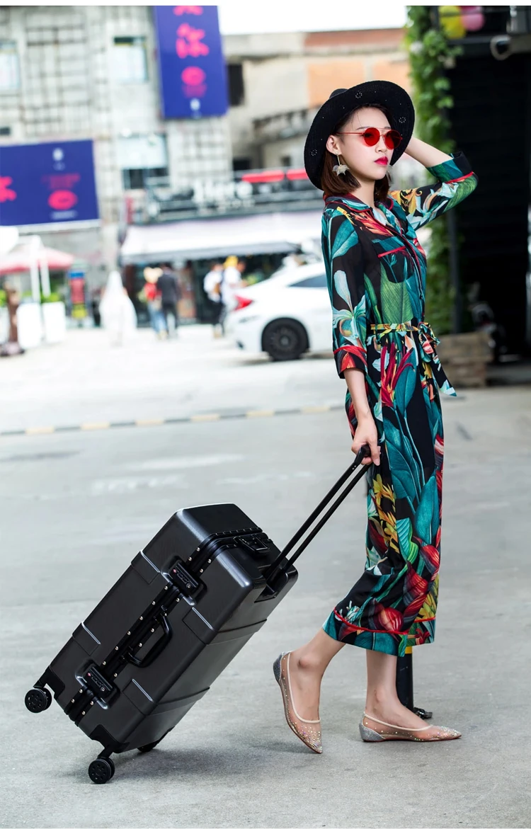 taobao luggage .jpg