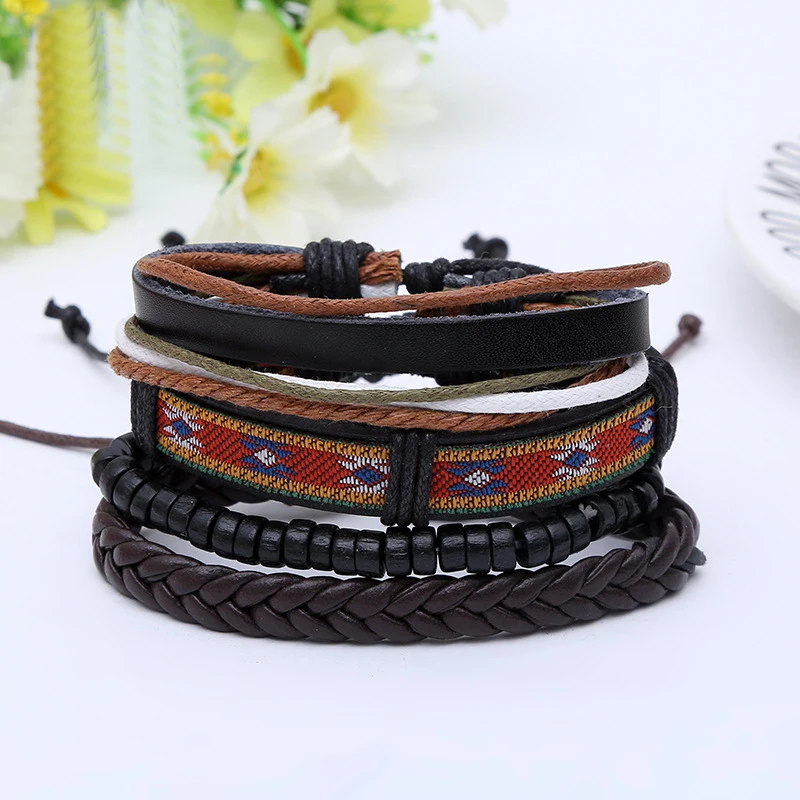 

Wholesale Men's Jewelry Hot Selling New Bohemian Bracelet Stocks Selling 2021 Men's Leather Bracelet