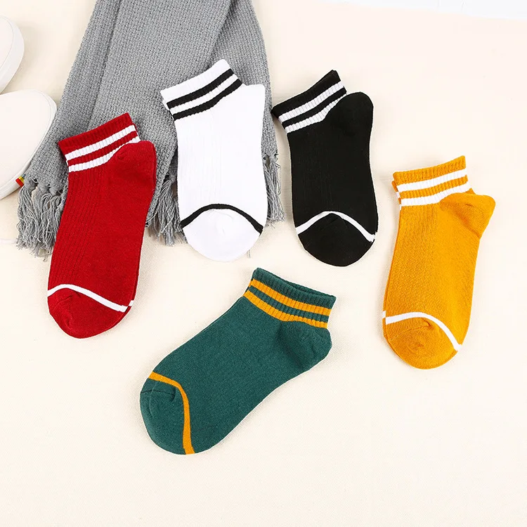 

Wholesale fashion women colorful cotton ankle socks in stock, Picture