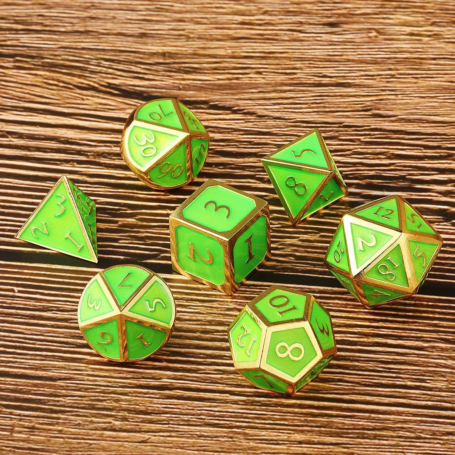 Green gold dice (2)