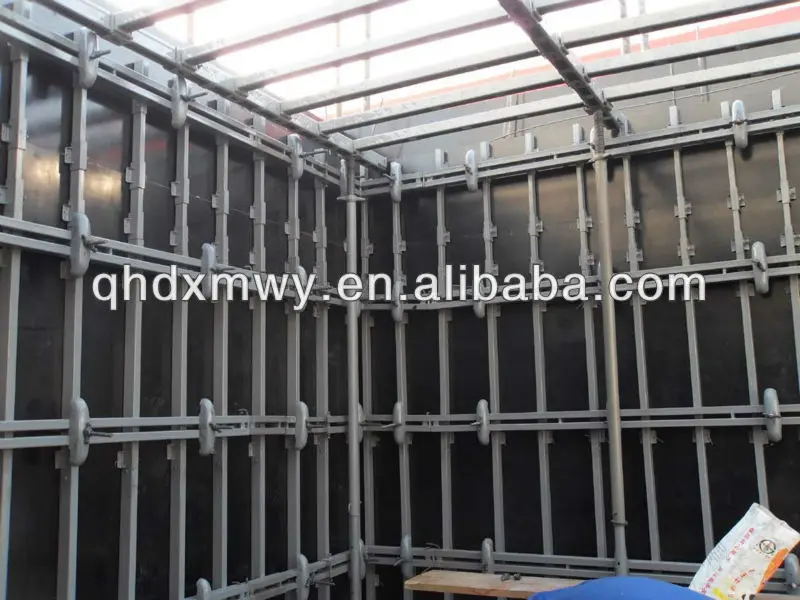 adjustable framed formwork for concrete walls