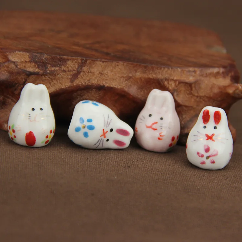 
18*23mm Wholesale Chinese rabbit shaped Glaze Ceramic Beads Fancy Hand Painted Porcelain Beads 