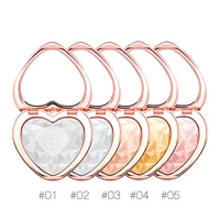 

O.TWO.O Brand Hot Sale Heart Highlight 5 Color 3D Effect Makeup Highlighter Powder With Mirror