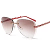 The New Marine Stylish Women Sunglasses The Different Fashion Sun Glasses Ms Eyewear 88001