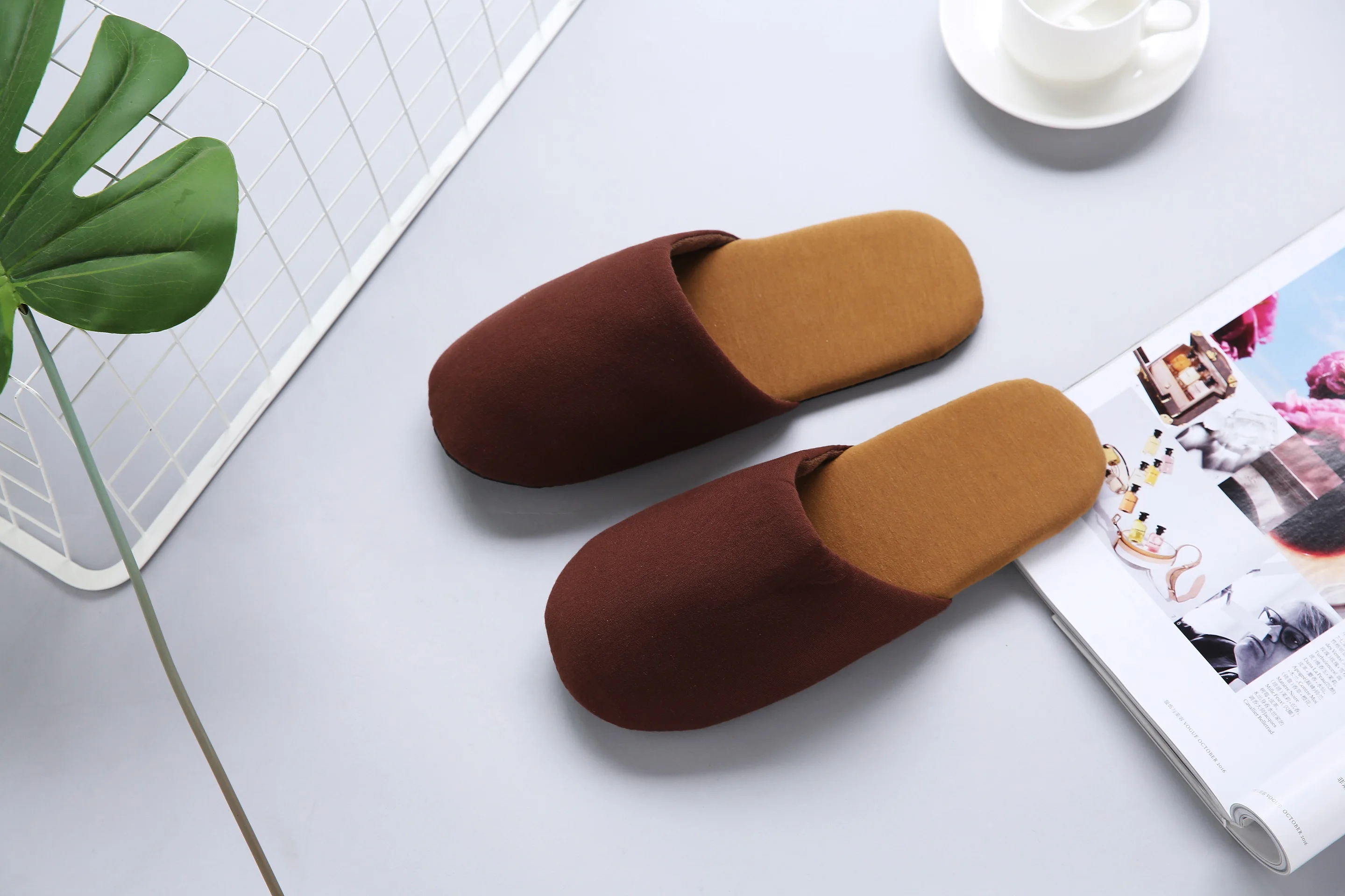 Recycled Wholesale Travel Big Men White Slippers Slippers For Women