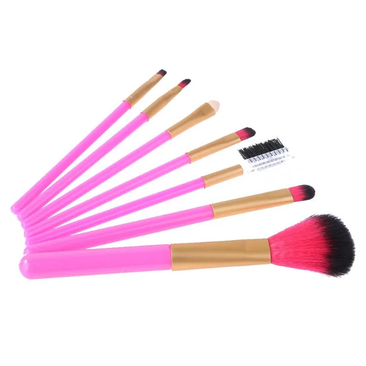 make up brush.jpg