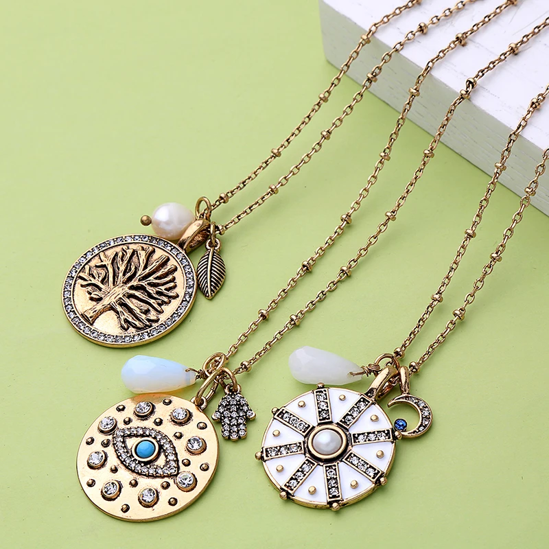 

xl01386c Vintage Gold Plated Fashion Eye Evil Engraved Coin Geometric Necklace Intial Necklace