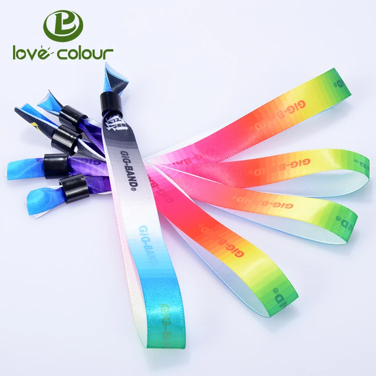 0105wristband15