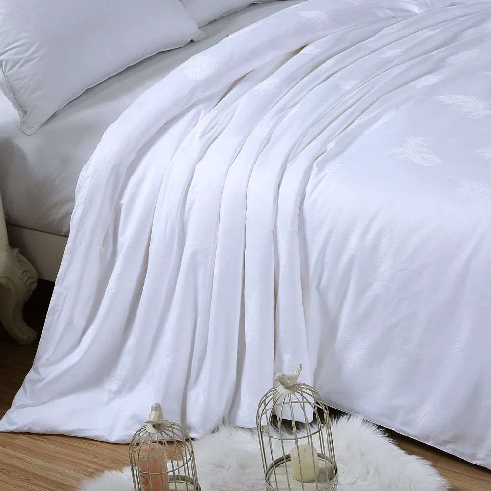 The Natural 100 Mulberry Silk Satin Fabric Jacquard Quilt Buy Silk