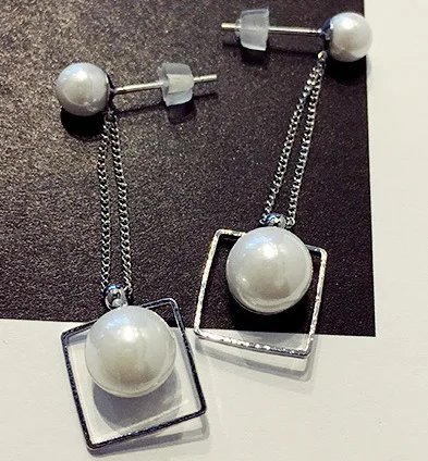 

Japanese Korean Ladies Pearl Square Earrings Sweet Temperament Elegant Tassels Pearl Long Earrings For Women