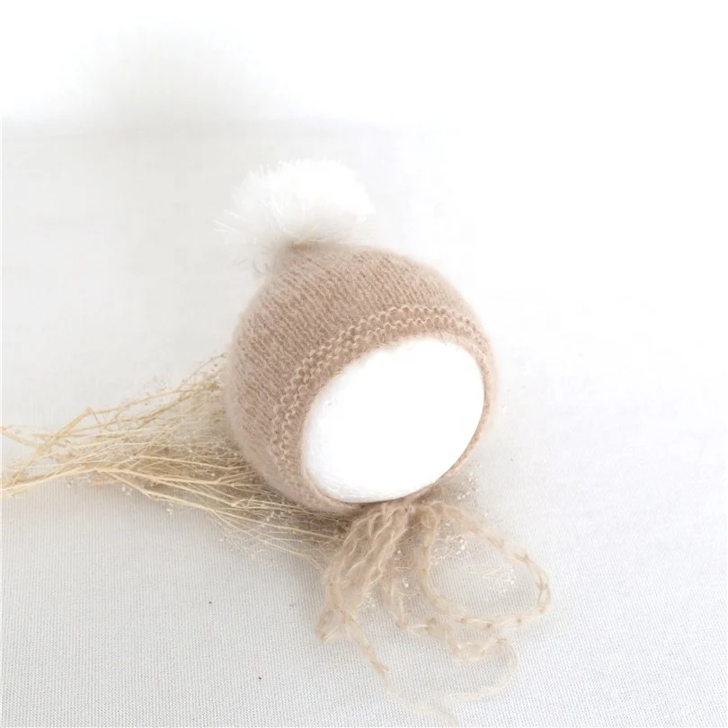 

Newborn Photography Props Beige Newborn Elf Hat Crochet Baby Pom Pom Bonnet Infant Cap Fuzzy Sitter Bonnet Photo Props Beanie