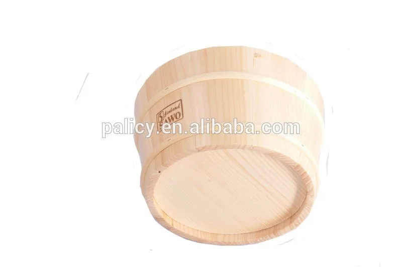 Canadia Solid Red Cedar Insect Prevention Traditional Sauna Barrel