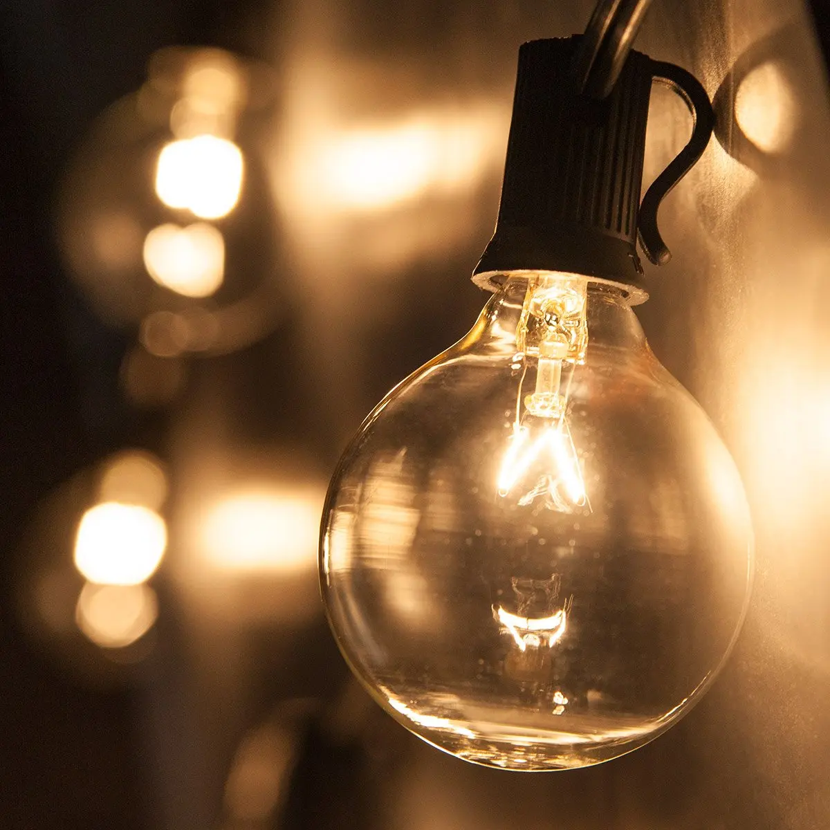 013d3G50-Clear-Patio-Bulb-Black-Socket-Wire-4360