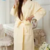 /product-detail/china-supplier-fabric-beach-swimming-gown-embroidery-cute-adult-waffle-bath-towel-robe-60841509292.html