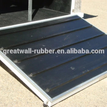 Safety Cow Horse Barn Stall Rubber Flooring Horse Trailer Rubber