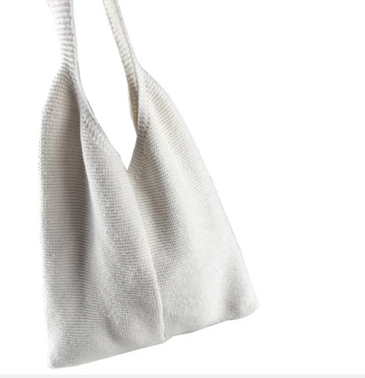 

straw knitted tote bag