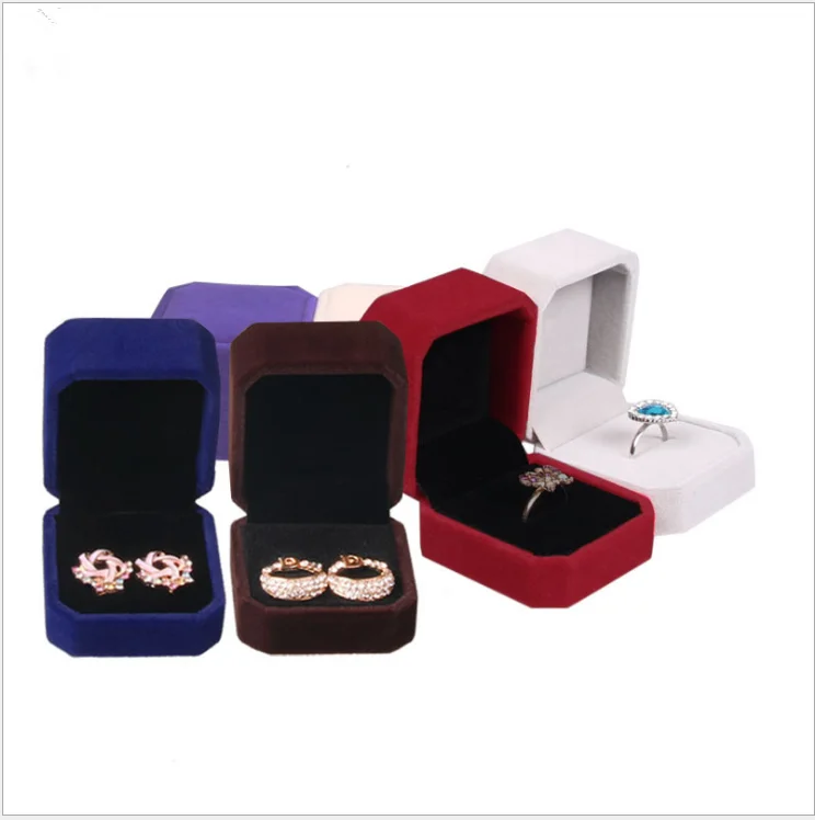 

Multiply colors choice velvet jewelry box for ring earrings from China
