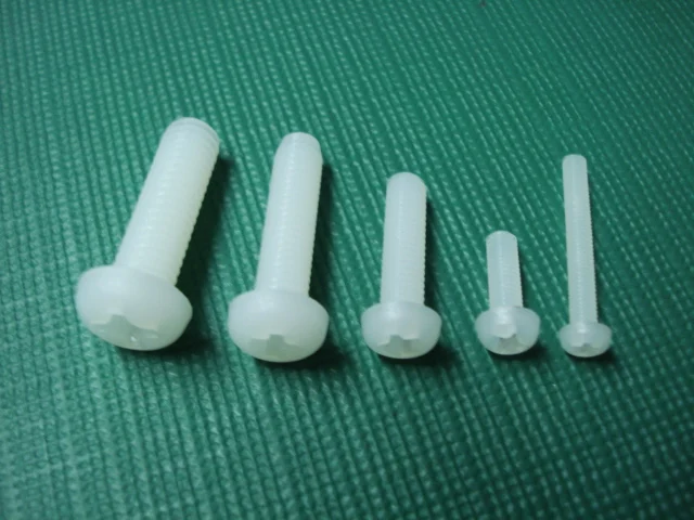 
Plastic metric cross recessed pan head screws 