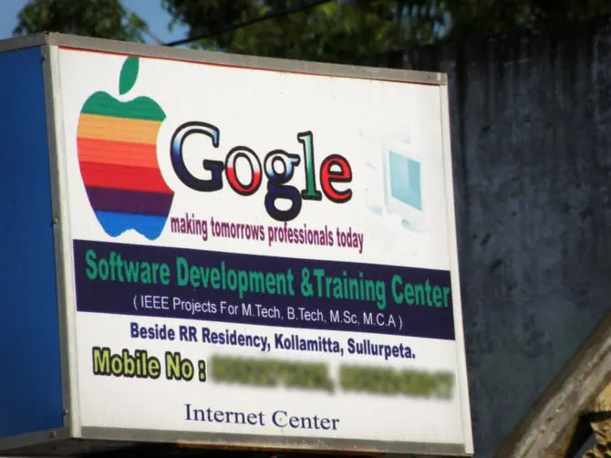 Custom corrugated plastic lawn yard real estateRoadside advertising custom yard sale sign