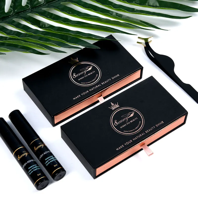 

Qingdao luxury packaging black and white stripe lash box bottom synthetic fake eye lashes