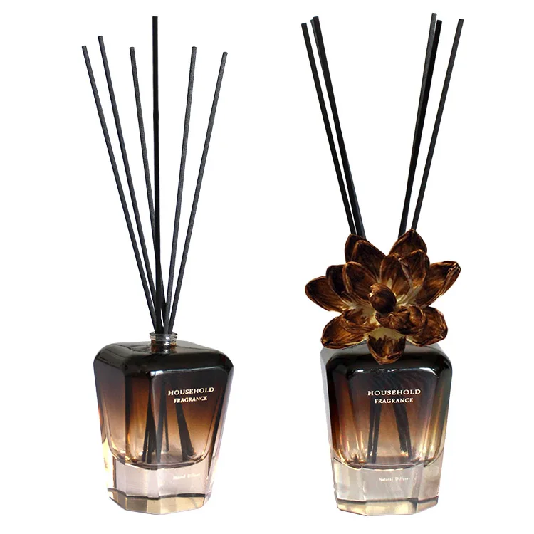 100ml Room Spray Luxury Decorative Glass Bottle Reed Diffuser for Aromatherapy and Air Fresheners