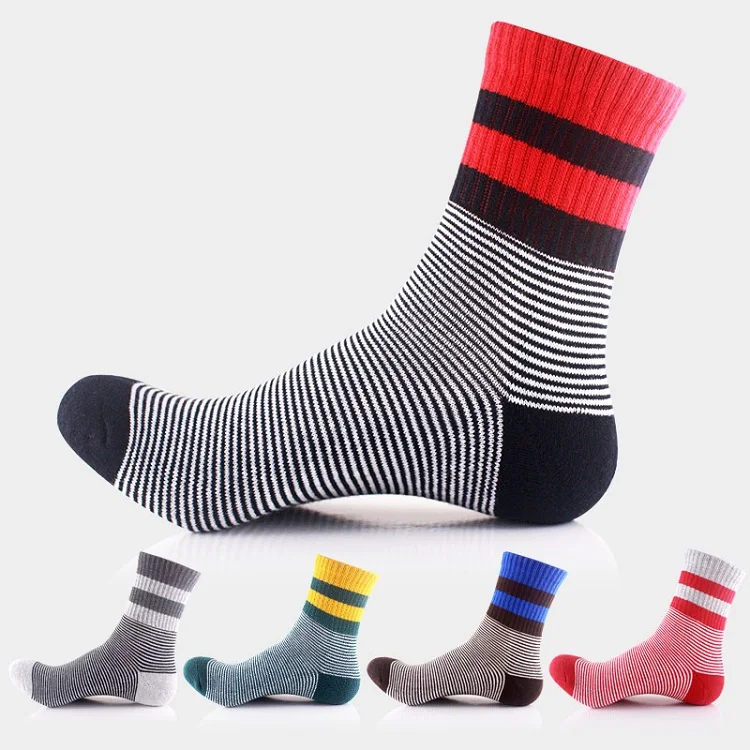 

Hot brushed striped sports basketball outdoor hiking men socks, Pantone color