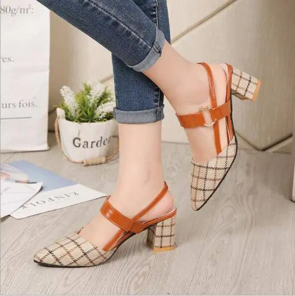 

Plus Size 34-42 Women Beige Plaids Single Shoes Suede Sandals Dropship