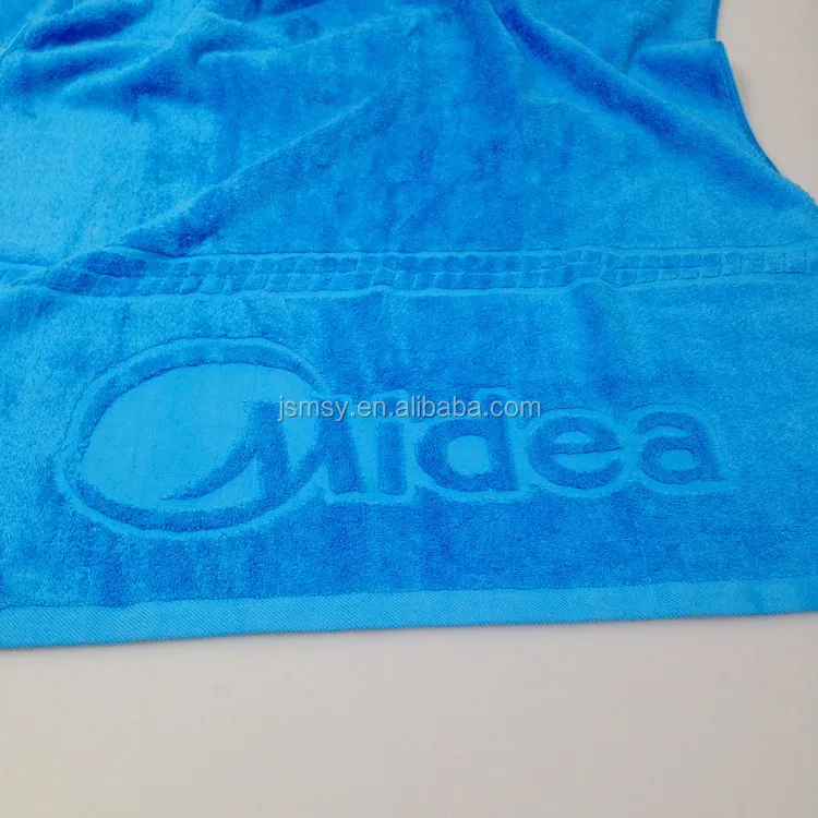 Customized Color 100 Cotton Jacquard Beach Towel Custom Embossed Logo