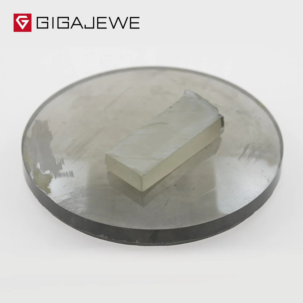 

GIGAJEWE loose Moissanite White EF color wholesale Synthetic SIC crystal Moissanite Raw Material